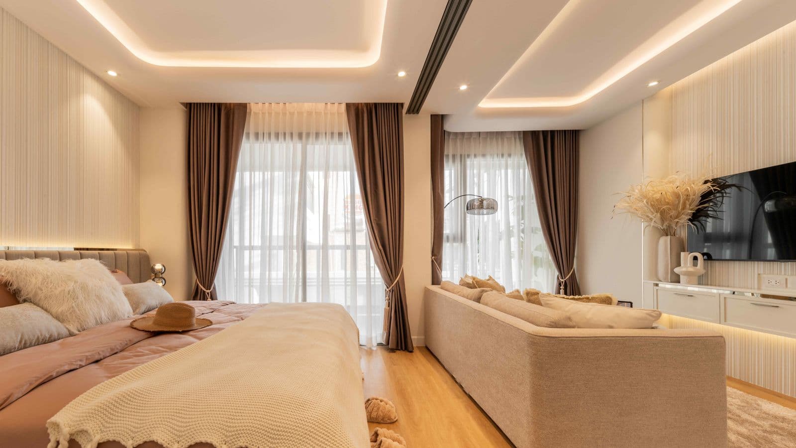 One Bedroom (43 m²)