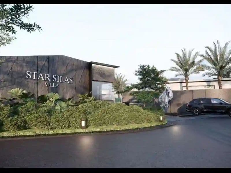 Star Silas Villa