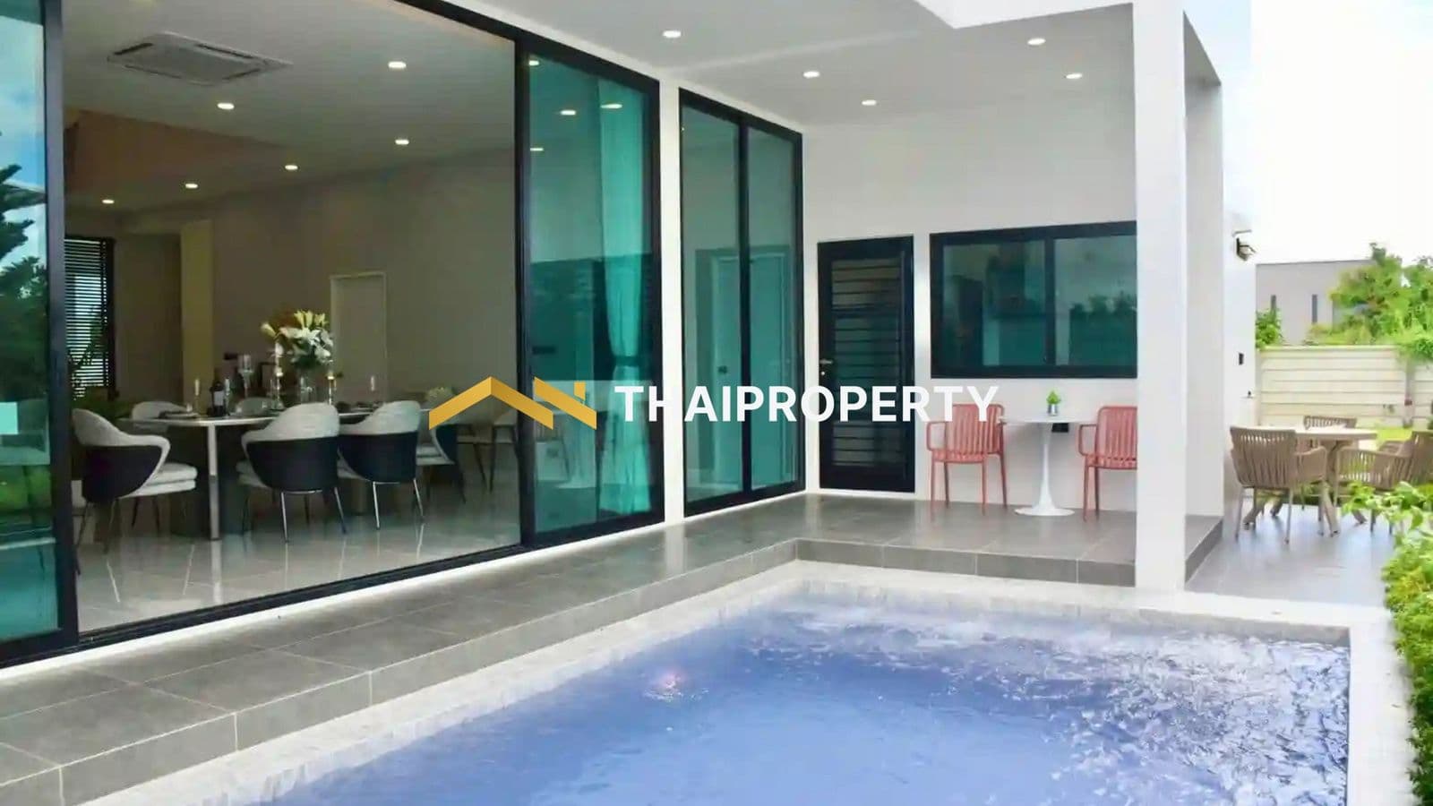 Thamber Private Pool Villa