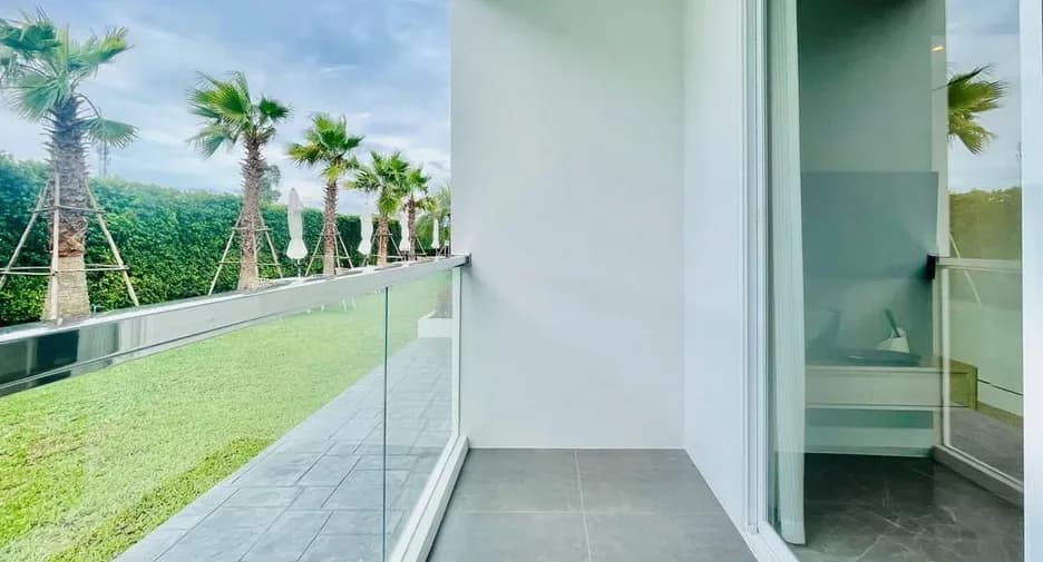 Two Bedroom (54 m²)
