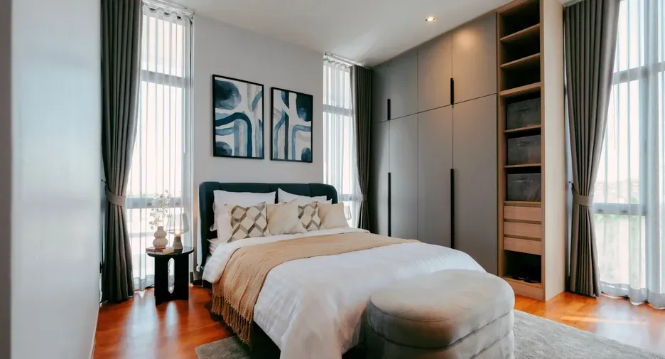 Four Bedroom (469 m²)