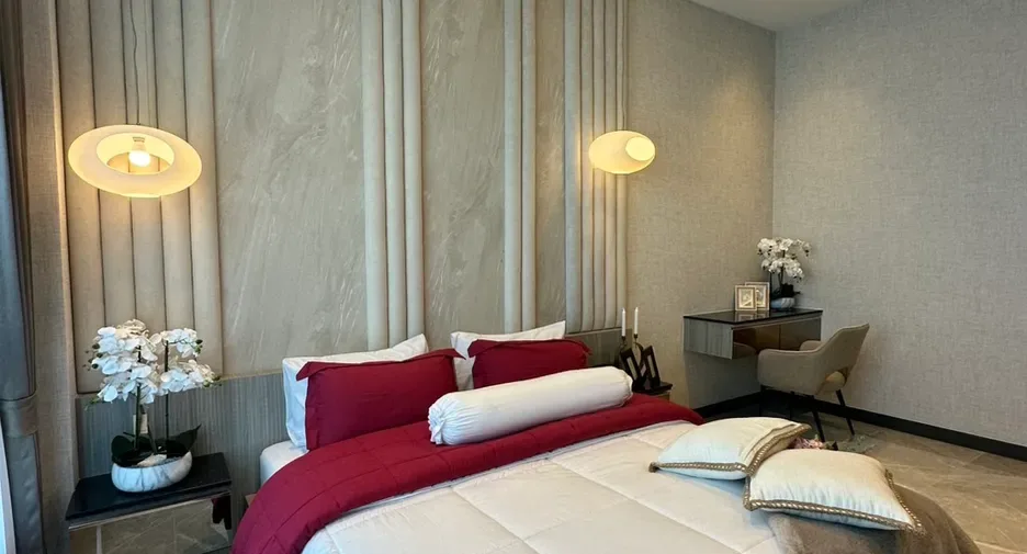 Five Bedroom (451 m²)