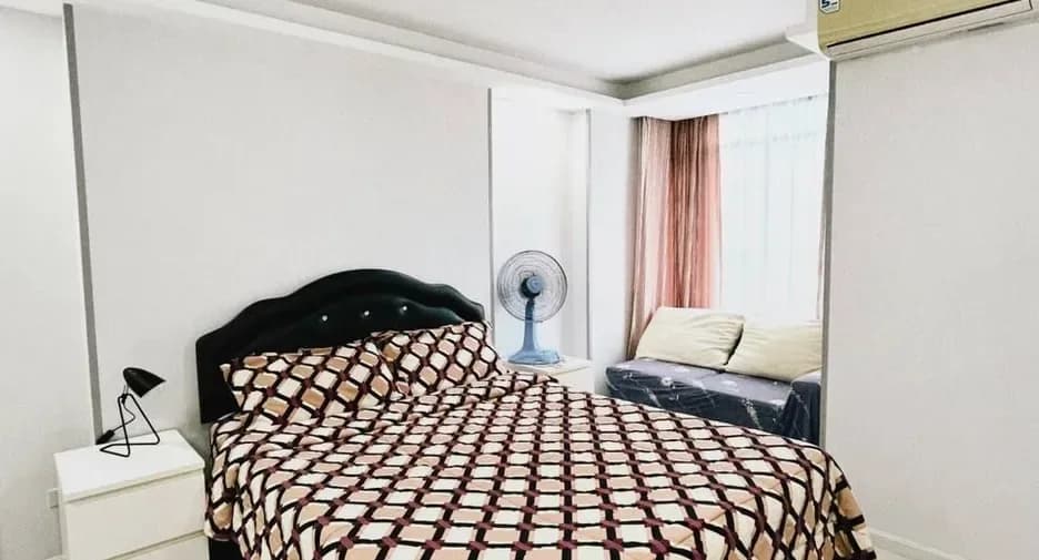 One Bedroom (40 m²)