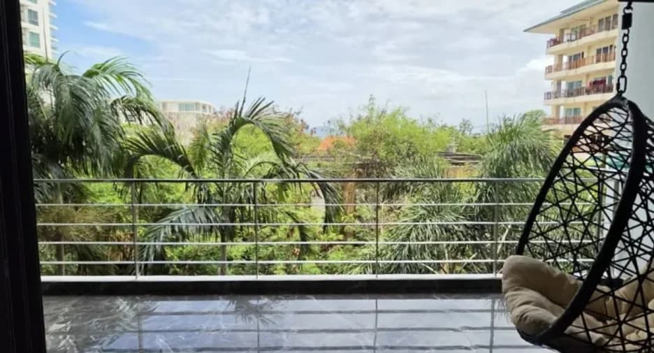One Bedroom (120 m²)
