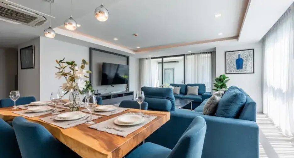 Three Bedroom (140 m²)