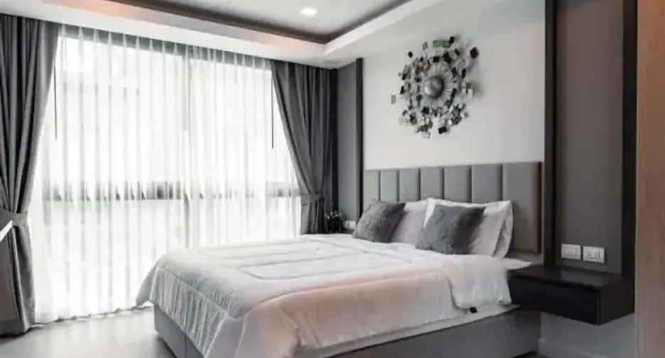 Three Bedroom (140 m²)