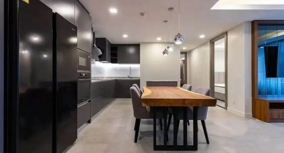 Two Bedroom (117 m²)