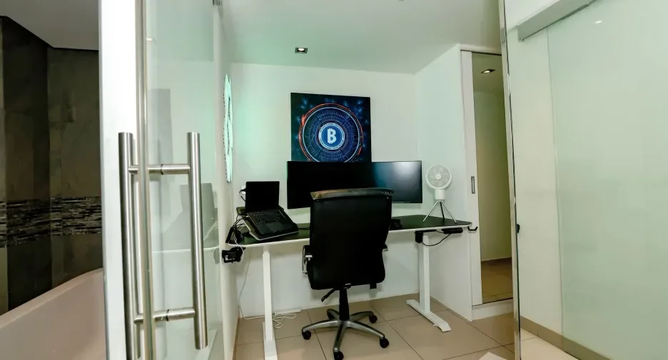 One Bedroom (66 m²)