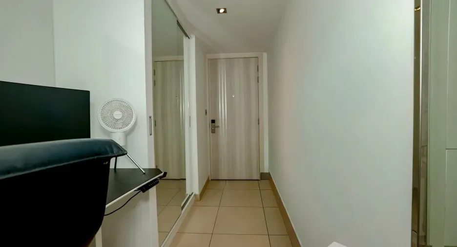 One Bedroom (66 m²)