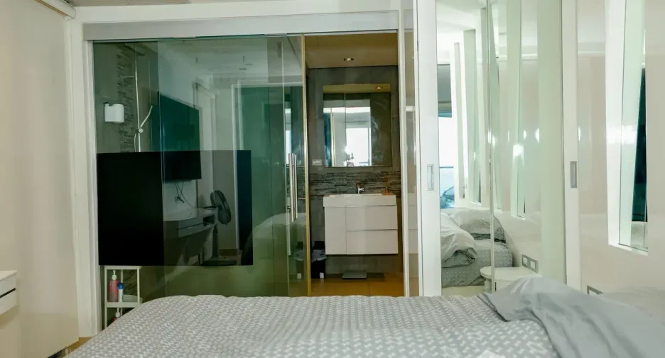 One Bedroom (66 m²)