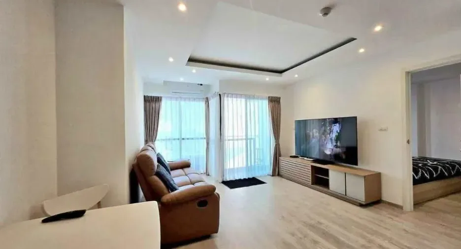 One Bedroom (50 m²)