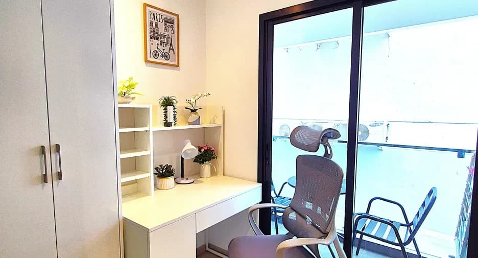 Two Bedroom (34 m²)