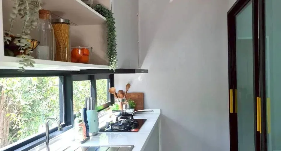 Four Bedroom (367 m²)