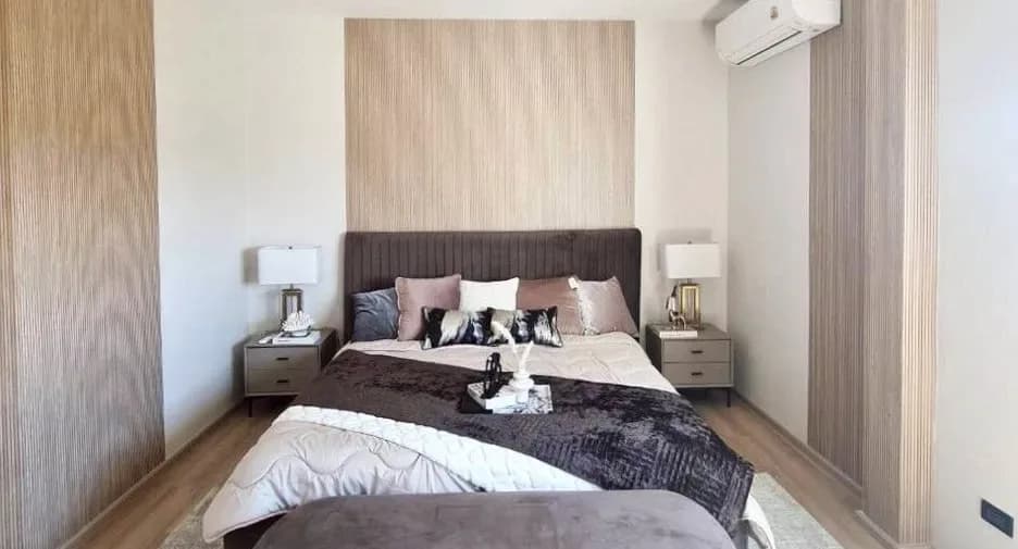 Four Bedroom (367 m²)