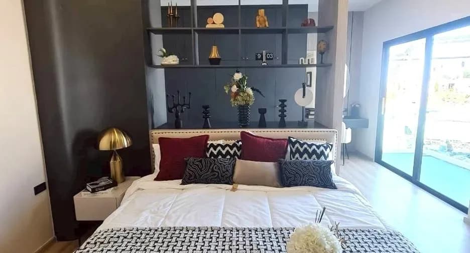 Four Bedroom (367 m²)