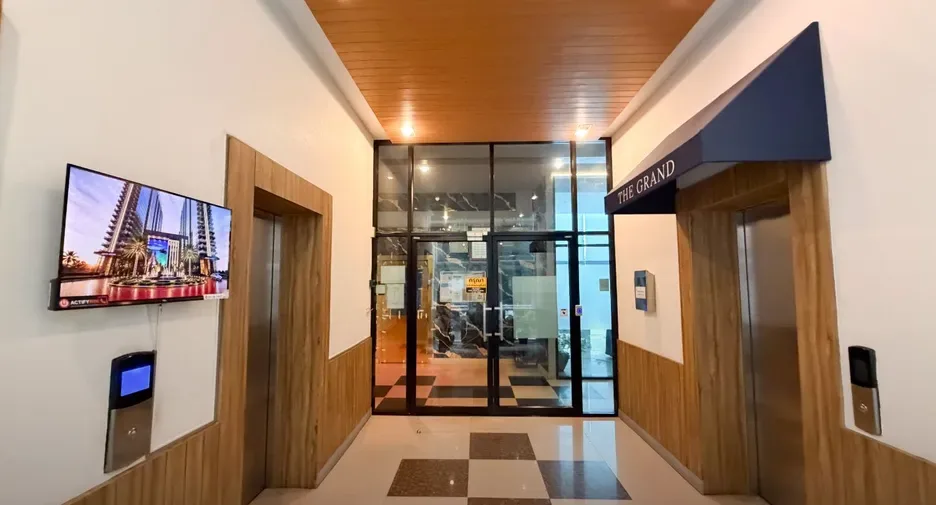 Two Bedroom (39 m²)