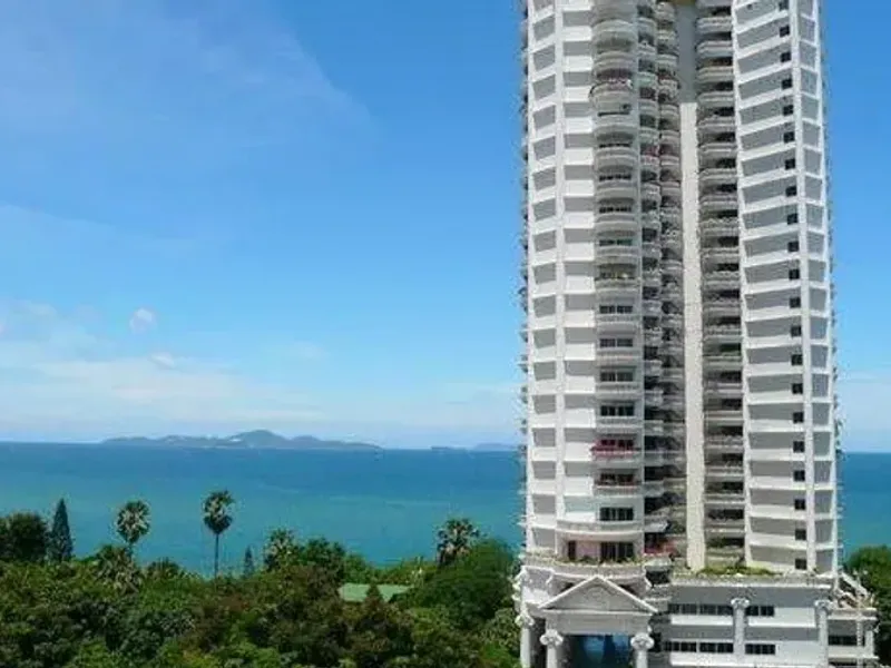 Silver Beach Wongamat