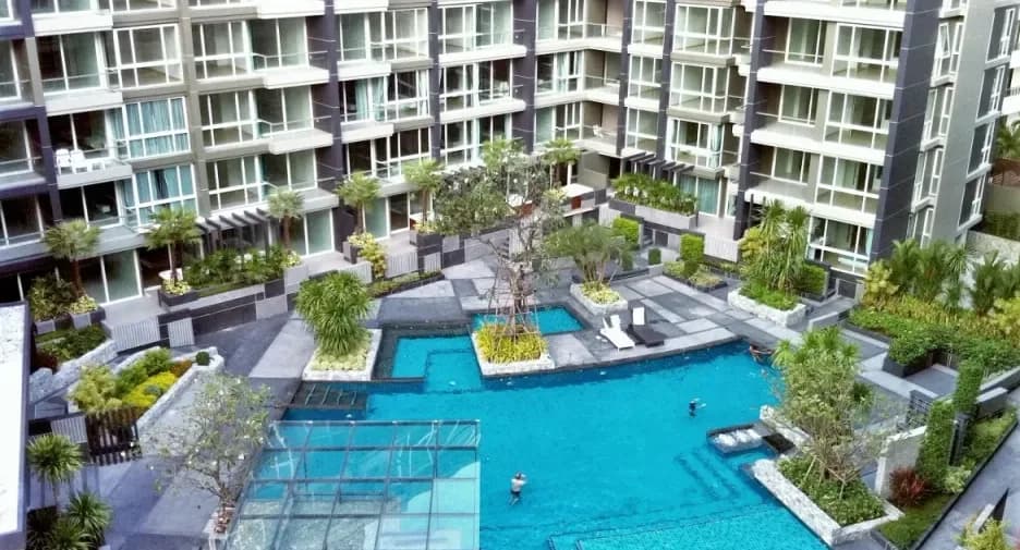 Apus Condo