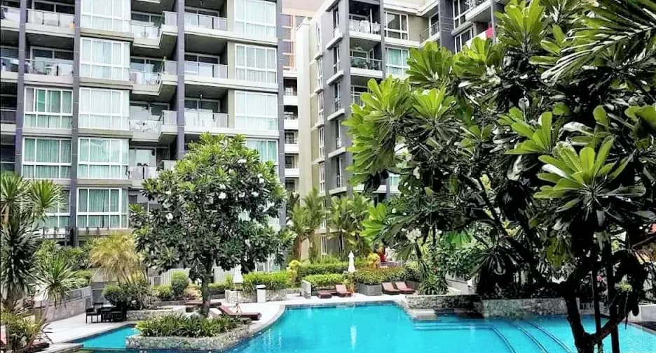 Apus Condo